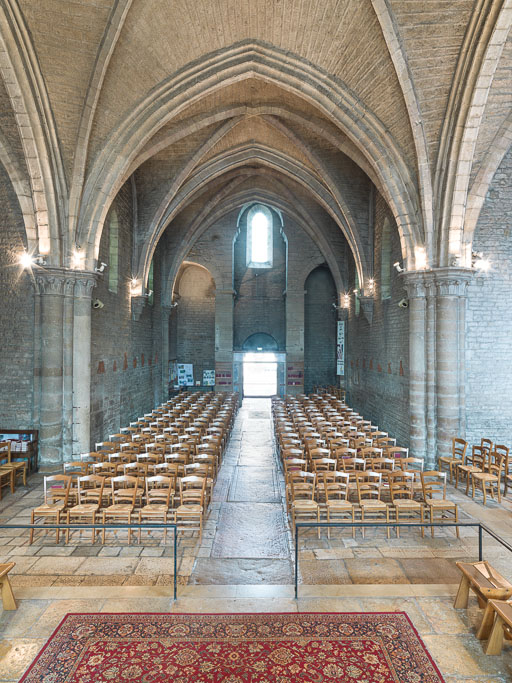 Vue de la nef, vers l'entrée. © Pierre-Marie Barbe-Richaud / Région Bourgogne-Franche-Comté, Inventaire du patrimoine - 2015