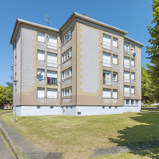 Bâtiment Million-2, façade postérieure sud. © Thierry Kuntz / Région Bourgogne-Franche-Comté, Inventaire du patrimoine - 2015