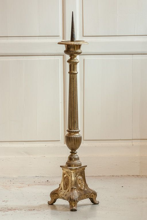 Chandelier pascal. © Pierre-Marie Barbe-Richaud / Région Bourgogne-Franche-Comté, Inventaire du patrimoine - 2016