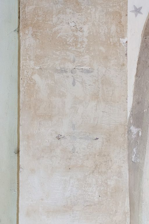 Détail des traces de peintures murales du choeur. © Pierre-Marie Barbe-Richaud / Région Bourgogne-Franche-Comté, Inventaire du patrimoine - 2016