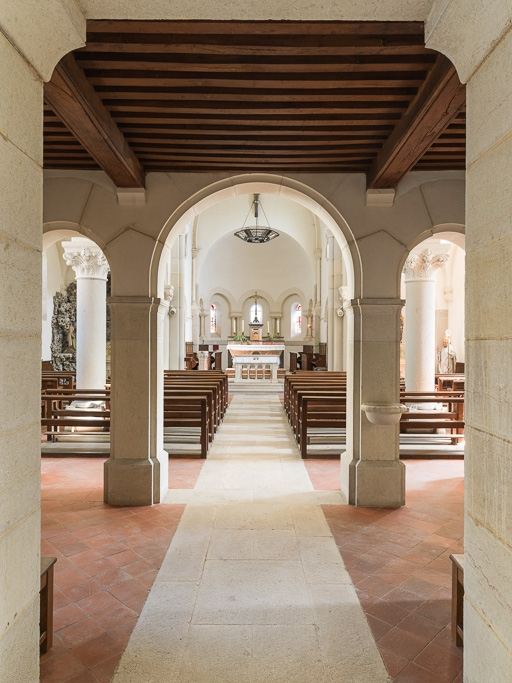 Vue d'ensemble depuis l'entrée de l'église, sous la tribune. © Pierre-Marie Barbe-Richaud / Région Bourgogne-Franche-Comté, Inventaire du patrimoine - 2016