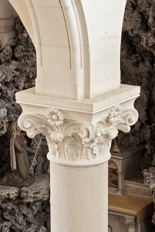 Chapiteau de la nef. © Pierre-Marie Barbe-Richaud / Région Bourgogne-Franche-Comté, Inventaire du patrimoine - 2016