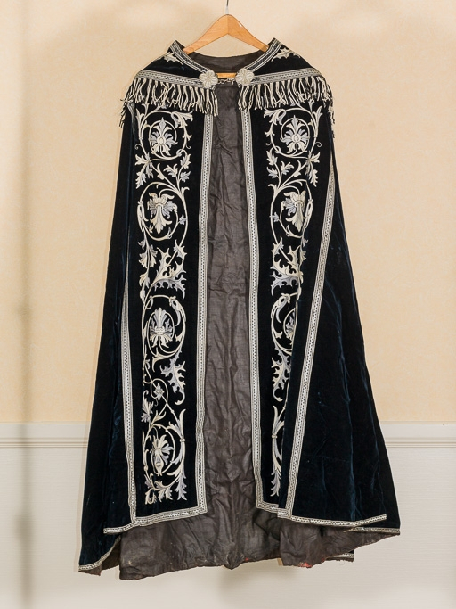 Chape noire. © Pierre-Marie Barbe-Richaud / Région Bourgogne-Franche-Comté, Inventaire du patrimoine - 2016