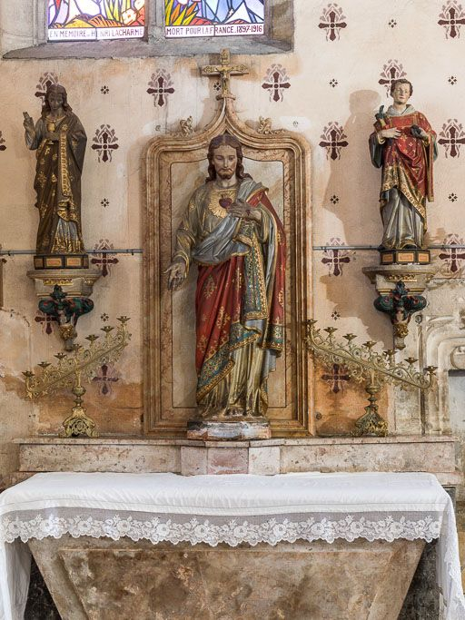 Christ : sacré-coeur. © Pierre-Marie Barbe-Richaud / Région Bourgogne-Franche-Comté, Inventaire du patrimoine - 2016