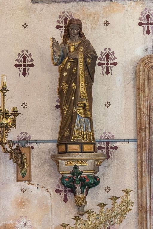 Statue de saint Jean-Baptiste (?) : en pendant du saint Vincent (chapelle nord). © Pierre-Marie Barbe-Richaud / Région Bourgogne-Franche-Comté, Inventaire du patrimoine - 2016