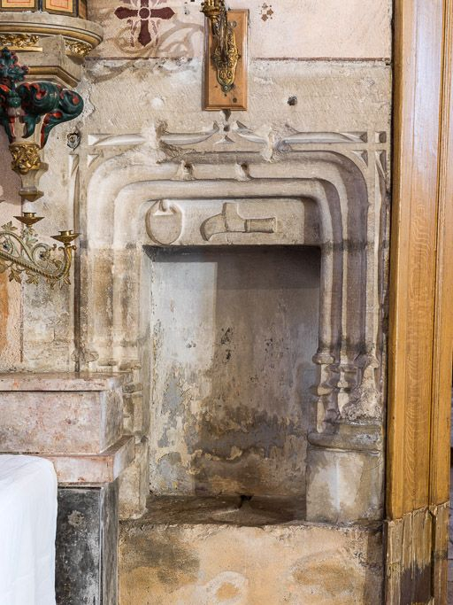 Lavabo de la chapelle nord. © Pierre-Marie Barbe-Richaud / Région Bourgogne-Franche-Comté, Inventaire du patrimoine - 2016