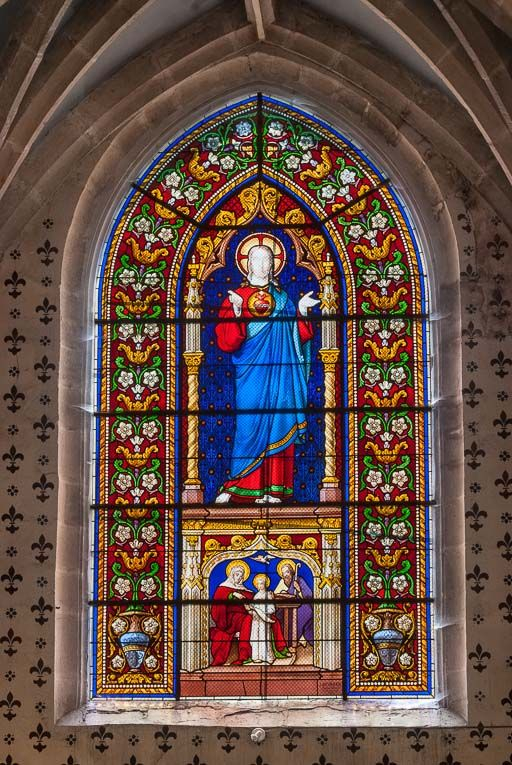 Sacré-coeur. © Pierre-Marie Barbe-Richaud / Région Bourgogne-Franche-Comté, Inventaire du patrimoine - 2016 Sacré-coeur. © Pierre-Marie Barbe-Richaud / Région Bourgogne-Franche-Comté, Inventaire du patrimoine - 2016