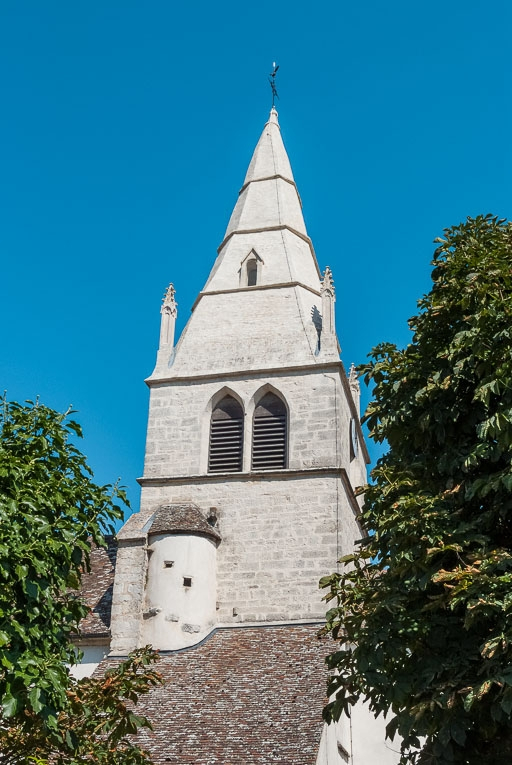 Face sud du clocher avec la tourelle d'escalier. © Pierre-Marie Barbe-Richaud / Région Bourgogne-Franche-Comté, Inventaire du patrimoine - 2016