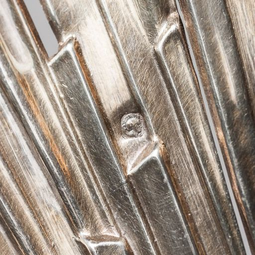 Détail de poinçon. © Pierre-Marie Barbe-Richaud / Région Bourgogne-Franche-Comté, Inventaire du patrimoine - 2016 Détail de poinçon. © Pierre-Marie Barbe-Richaud / Région Bourgogne-Franche-Comté, Inventaire du patrimoine - 2016