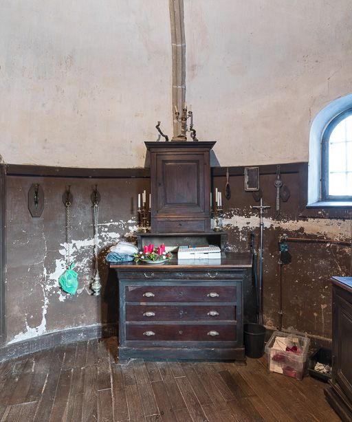 Meuble de sacristie. © Pierre-Marie Barbe-Richaud / Région Bourgogne-Franche-Comté, Inventaire du patrimoine - 2016