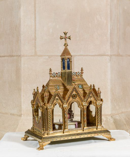 Vue de trois-quarts de la châsse. © Pierre-Marie Barbe-Richaud / Région Bourgogne-Franche-Comté, Inventaire du patrimoine - 2017