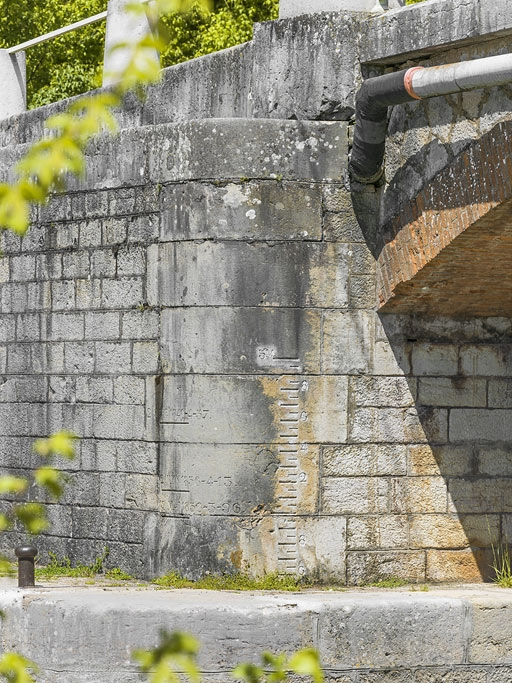 pont © Thierry Kuntz / Région Bourgogne-Franche-Comté, Inventaire du patrimoine - 2017  pont © Thierry Kuntz / Région Bourgogne-Franche-Comté, Inventaire du patrimoine - 2017