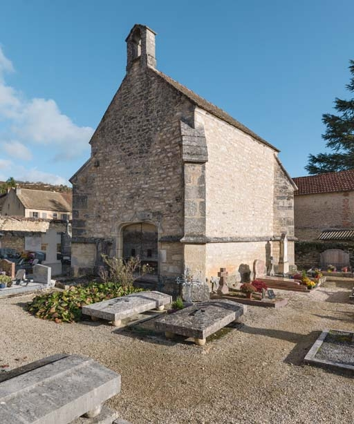 Vue d'ensemble de trois-quarts. © Pierre-Marie Barbe-Richaud / Région Bourgogne-Franche-Comté, Inventaire du patrimoine - 2017 Vue d'ensemble de trois-quarts. © Pierre-Marie Barbe-Richaud / Région Bourgogne-Franche-Comté, Inventaire du patrimoine - 2017