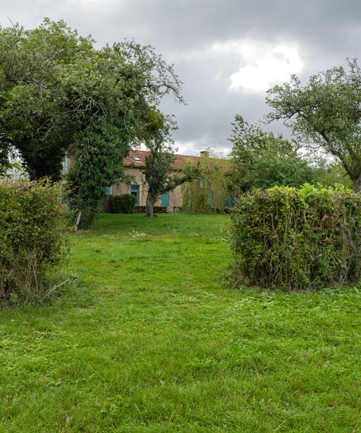 Vue du site. © Pierre-Marie Barbe-Richaud / Région Bourgogne-Franche-Comté, Inventaire du patrimoine - 2017 Vue du site. © Pierre-Marie Barbe-Richaud / Région Bourgogne-Franche-Comté, Inventaire du patrimoine - 2017