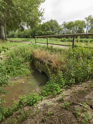 Vue de l'aqueduc. © Pierre-Marie Barbe-Richaud / Région Bourgogne-Franche-Comté, Inventaire du patrimoine - 2017