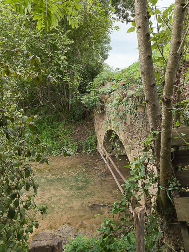 Vue de l'aqueduc. © Pierre-Marie Barbe-Richaud / Région Bourgogne-Franche-Comté, Inventaire du patrimoine - 2017