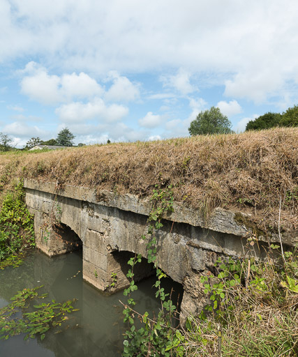 Vue de l'aqueduc. © Pierre-Marie Barbe-Richaud / Région Bourgogne-Franche-Comté, Inventaire du patrimoine - 2017