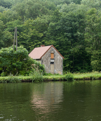 Vue de la maison éclusière. © Pierre-Marie Barbe-Richaud / Région Bourgogne-Franche-Comté, Inventaire du patrimoine - 2017