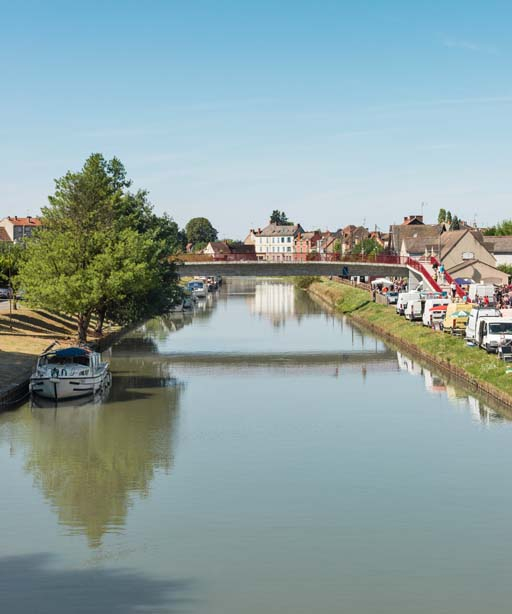 Vue d'ensemble de la passerelle. © Pierre-Marie Barbe-Richaud / Région Bourgogne-Franche-Comté, Inventaire du patrimoine - 2017