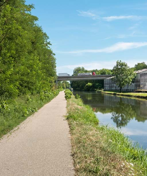 Vue d'ensemble du pont. © Pierre-Marie Barbe-Richaud / Région Bourgogne-Franche-Comté, Inventaire du patrimoine - 2017