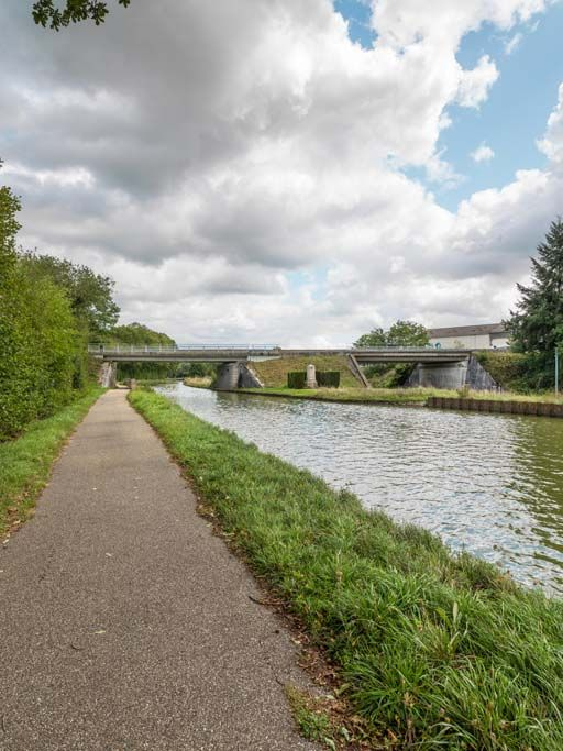 Vue d'ensemble du pont. © Pierre-Marie Barbe-Richaud / Région Bourgogne-Franche-Comté, Inventaire du patrimoine - 2017