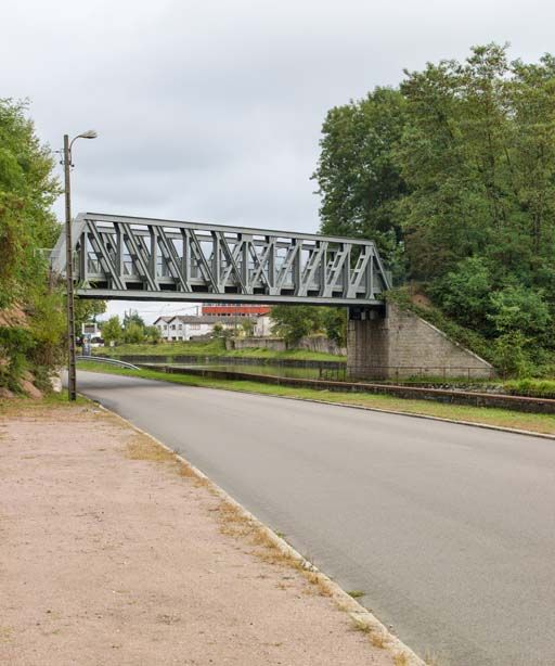 Vue d'ensemble du pont. © Pierre-Marie Barbe-Richaud / Région Bourgogne-Franche-Comté, Inventaire du patrimoine - 2017