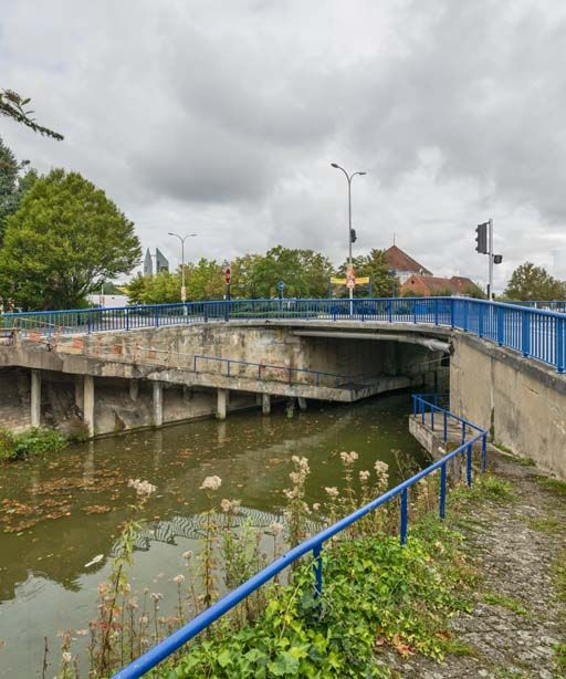 Vue d'ensemble du pont. © Pierre-Marie Barbe-Richaud / Région Bourgogne-Franche-Comté, Inventaire du patrimoine - 2017