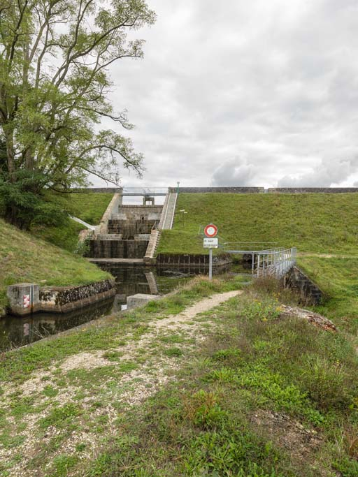 Vue du déversoir. © Pierre-Marie Barbe-Richaud / Région Bourgogne-Franche-Comté, Inventaire du patrimoine - 2017