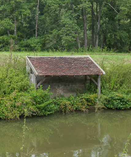 Vue du lavoir. © Pierre-Marie Barbe-Richaud / Région Bourgogne-Franche-Comté, Inventaire du patrimoine - 2017