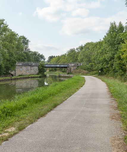 Vue du site. © Pierre-Marie Barbe-Richaud / Région Bourgogne-Franche-Comté, Inventaire du patrimoine - 2017