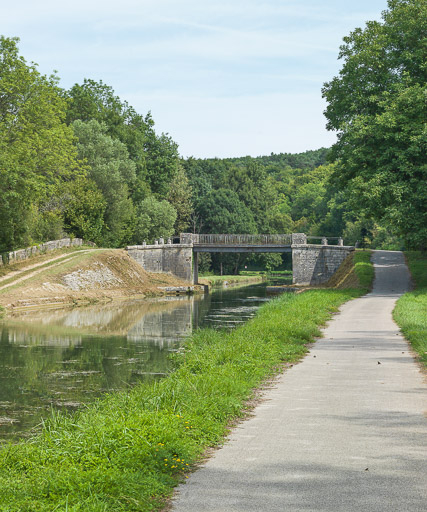 Vue du site. © Pierre-Marie Barbe-Richaud / Région Bourgogne-Franche-Comté, Inventaire du patrimoine - 2017