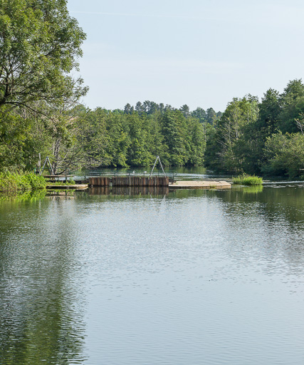 Vue d'ensemble du barrage à aiguilles. © Pierre-Marie Barbe-Richaud / Région Bourgogne-Franche-Comté, Inventaire du patrimoine - 2017