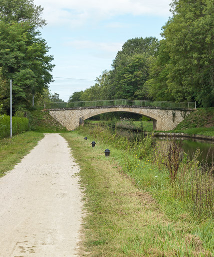 Vue du site. © Pierre-Marie Barbe-Richaud / Région Bourgogne-Franche-Comté, Inventaire du patrimoine - 2017