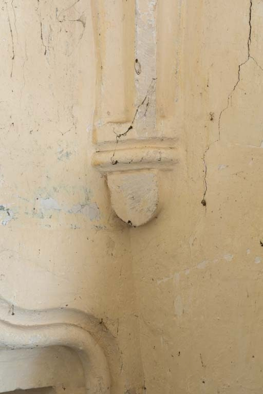 Culot du choeur. © Pierre-Marie Barbe-Richaud / Région Bourgogne-Franche-Comté, Inventaire du patrimoine - 2018 Culot du choeur. © Pierre-Marie Barbe-Richaud / Région Bourgogne-Franche-Comté, Inventaire du patrimoine - 2018