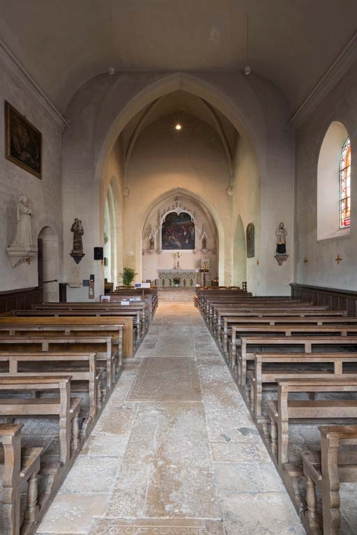 Vue d'ensemble de l'intérieur de l'église depuis la porte d'entrée. © Pierre-Marie Barbe-Richaud / Région Bourgogne-Franche-Comté, Inventaire du patrimoine - 2018
