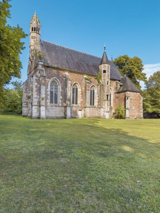 Vue de trois-quarts, élévation droite. © Thierry Kuntz / Région Bourgogne-Franche-Comté, Inventaire du patrimoine - 2018