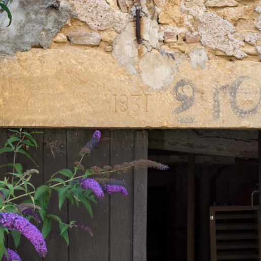 grange © Pierre-Marie Barbe-Richaud / Région Bourgogne-Franche-Comté, Inventaire du patrimoine - 2018 grange © Pierre-Marie Barbe-Richaud / Région Bourgogne-Franche-Comté, Inventaire du patrimoine - 2018