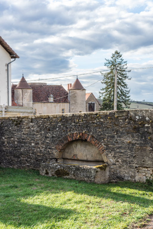 abreuvoir © Pierre-Marie Barbe-Richaud / Région Bourgogne-Franche-Comté, Inventaire du patrimoine - 2018