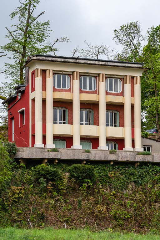 demeure © Pierre-Marie Barbe-Richaud / Région Bourgogne-Franche-Comté, Inventaire du patrimoine - 2019 demeure © Pierre-Marie Barbe-Richaud / Région Bourgogne-Franche-Comté, Inventaire du patrimoine - 2019