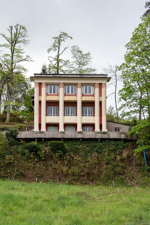 demeure © Pierre-Marie Barbe-Richaud / Région Bourgogne-Franche-Comté, Inventaire du patrimoine - 2019 demeure © Pierre-Marie Barbe-Richaud / Région Bourgogne-Franche-Comté, Inventaire du patrimoine - 2019