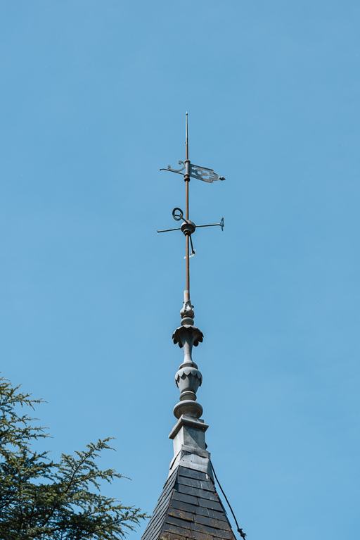 épi de faîtage © Pierre-Marie Barbe-Richaud / Région Bourgogne-Franche-Comté, Inventaire du patrimoine - 2019