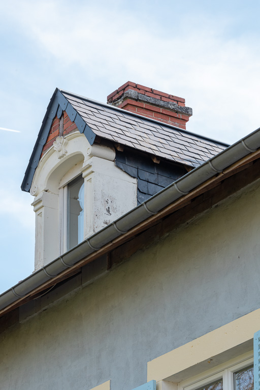 demeure © Pierre-Marie Barbe-Richaud / Région Bourgogne-Franche-Comté, Inventaire du patrimoine - 2019 demeure © Pierre-Marie Barbe-Richaud / Région Bourgogne-Franche-Comté, Inventaire du patrimoine - 2019