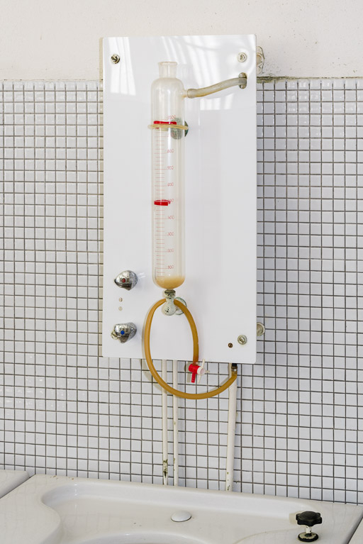 Salle de pulvérisation des enfants, irrigation nasale. © Pierre-Marie Barbe-Richaud / Région Bourgogne-Franche-Comté, Inventaire du patrimoine - 2019 Salle de pulvérisation des enfants, irrigation nasale. © Pierre-Marie Barbe-Richaud / Région Bourgogne-Franche-Comté, Inventaire du patrimoine - 2019