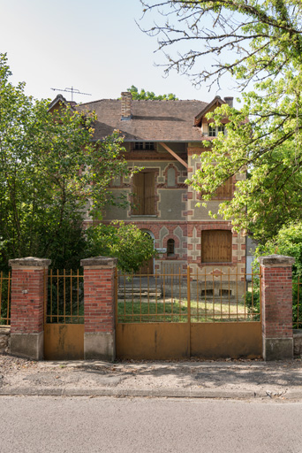 demeure © Pierre-Marie Barbe-Richaud / Région Bourgogne-Franche-Comté, Inventaire du patrimoine - 2019