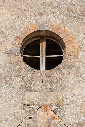 poterie © Pierre-Marie Barbe-Richaud / Région Bourgogne-Franche-Comté, Inventaire du patrimoine - 2019 poterie © Pierre-Marie Barbe-Richaud / Région Bourgogne-Franche-Comté, Inventaire du patrimoine - 2019