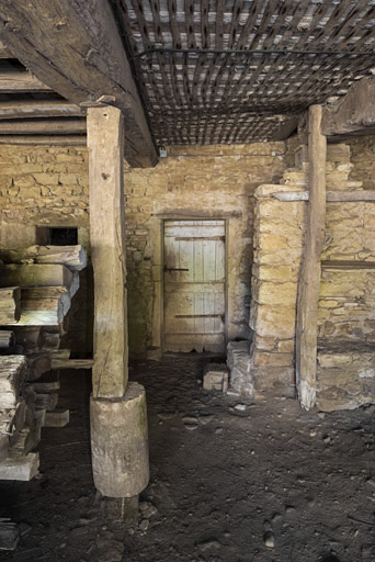 ferme © Pierre-Marie Barbe-Richaud / Région Bourgogne-Franche-Comté, Inventaire du patrimoine - 2019 ferme © Pierre-Marie Barbe-Richaud / Région Bourgogne-Franche-Comté, Inventaire du patrimoine - 2019