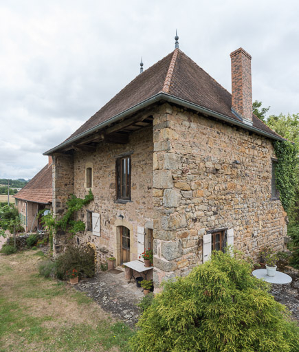 ferme © Pierre-Marie Barbe-Richaud / Région Bourgogne-Franche-Comté, Inventaire du patrimoine - 2019 ferme © Pierre-Marie Barbe-Richaud / Région Bourgogne-Franche-Comté, Inventaire du patrimoine - 2019