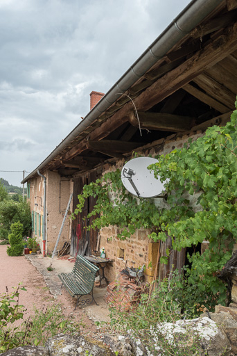 ferme © Pierre-Marie Barbe-Richaud / Région Bourgogne-Franche-Comté, Inventaire du patrimoine - 2019 ferme © Pierre-Marie Barbe-Richaud / Région Bourgogne-Franche-Comté, Inventaire du patrimoine - 2019