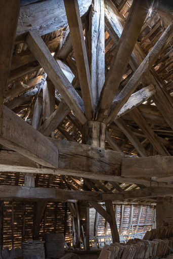 demeure © Pierre-Marie Barbe-Richaud / Région Bourgogne-Franche-Comté, Inventaire du patrimoine - 2019 demeure © Pierre-Marie Barbe-Richaud / Région Bourgogne-Franche-Comté, Inventaire du patrimoine - 2019