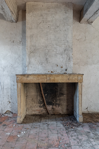 demeure © Pierre-Marie Barbe-Richaud / Région Bourgogne-Franche-Comté, Inventaire du patrimoine - 2019 demeure © Pierre-Marie Barbe-Richaud / Région Bourgogne-Franche-Comté, Inventaire du patrimoine - 2019
